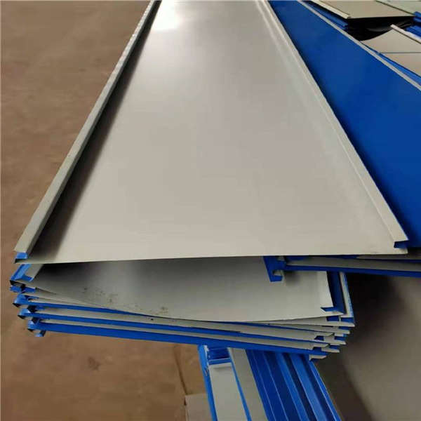 1.8米高活動圍欄 工地臨時小草鐵皮圍擋 中式加厚裝配式護(hù)欄送工地