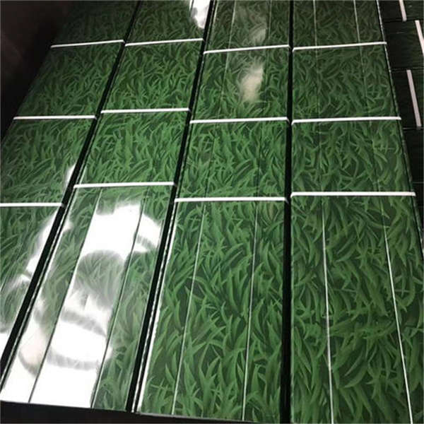 PVC小草綠圍擋板 加厚彩鋼板護欄 小區(qū)建設(shè)施工圍擋