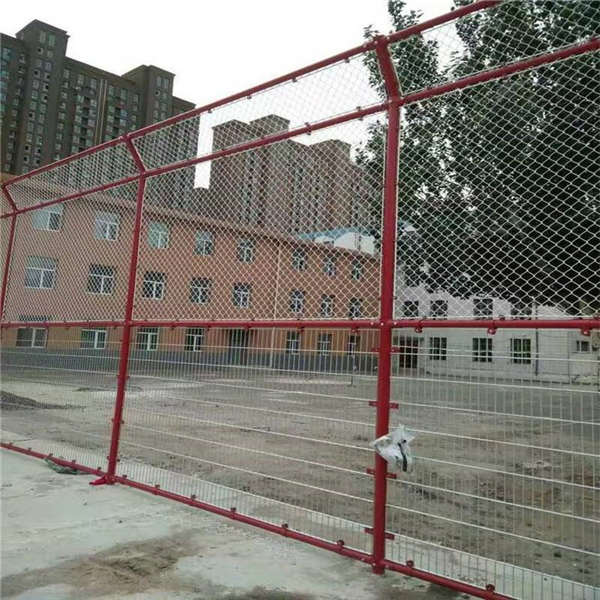 2米高30°折彎桃型柱護欄 道路綠化圍欄墨綠色 池塘隔離欄